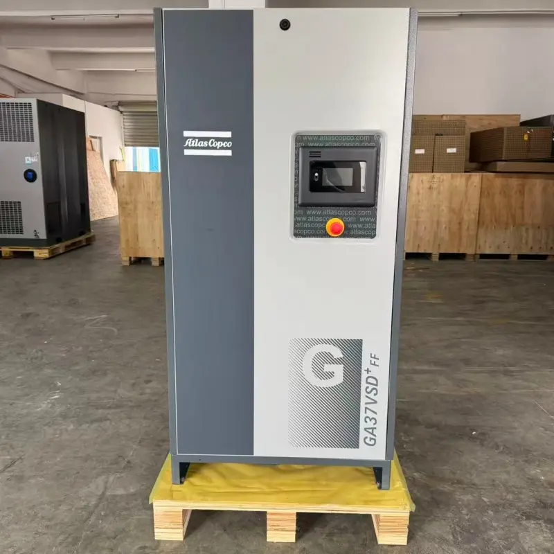 Atlas Copco GA37 VSD+ FF 37kW 50HP Comhbhrúiteoir Scriú Aeir Instealladh Ola don Tionscal