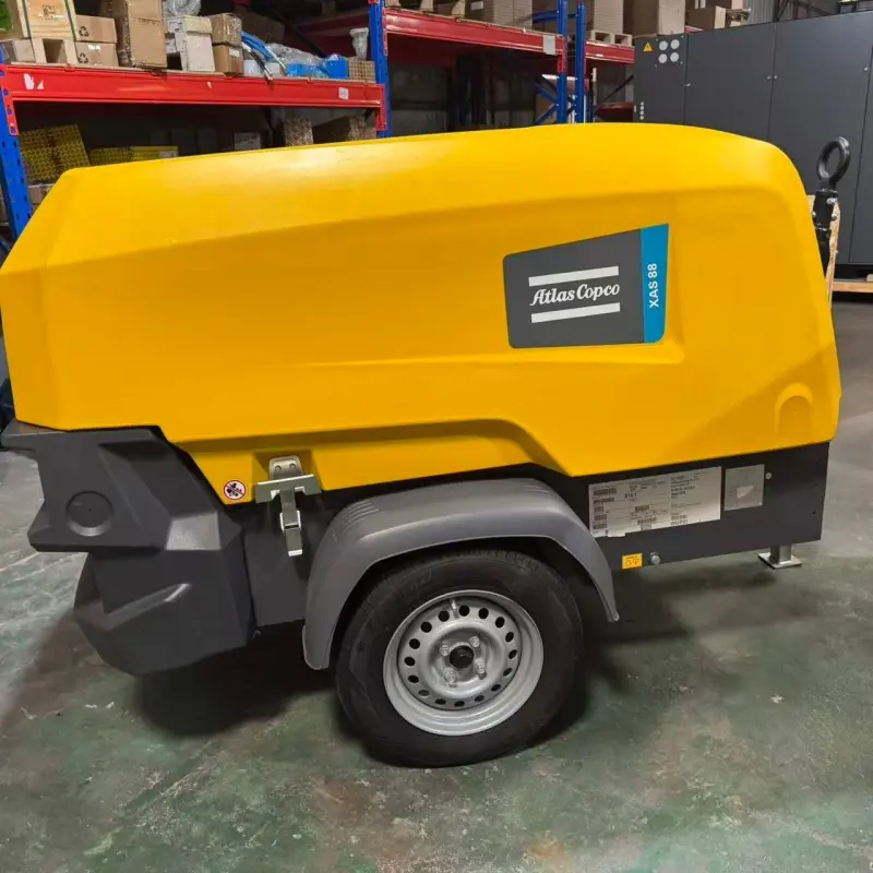Atlas Copco XAS 88 KD Comhbhrúiteoir Aeir Díosail Iniompartha Tógáil Mianadóireacht Fíor